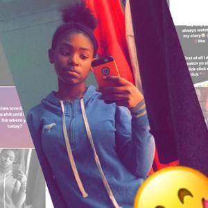 Meet your Posher, Alexandra